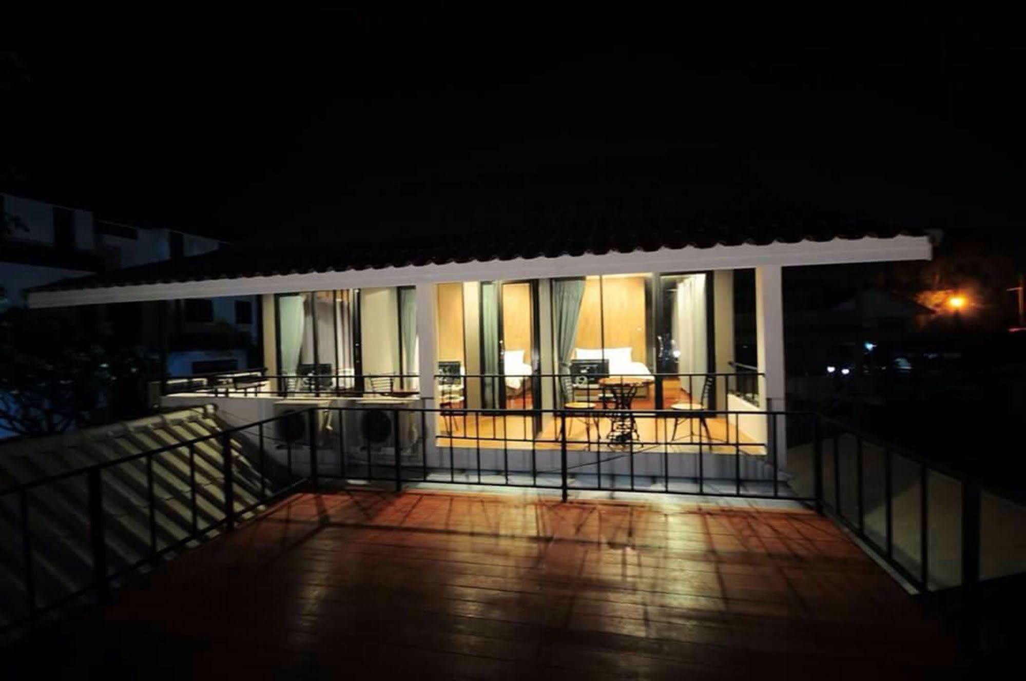 Baan Keang Chon Ayutthaya บ้านเคียงชล อยุธยา Exterior foto